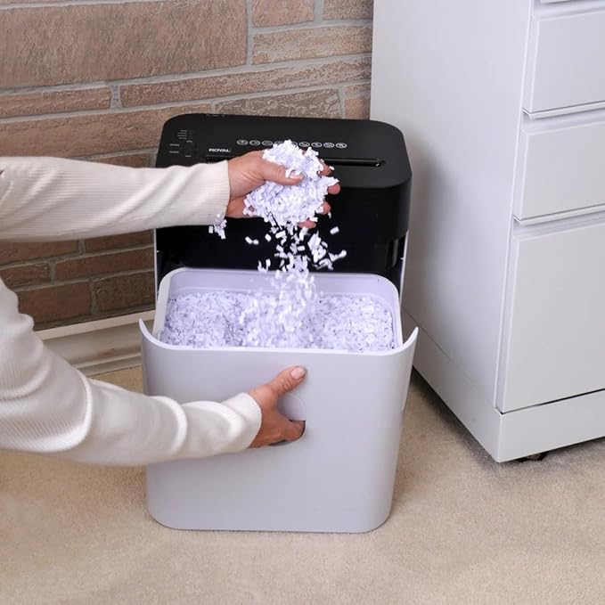 Royal 14-Sheet Cross-Cut Paper Shredder (Refurbished)